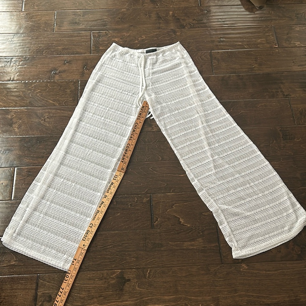 Jordan Taylor White Swimsuit coverup pants Size S